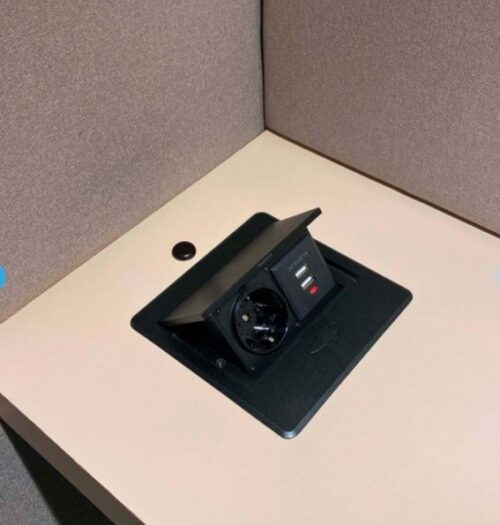 Screenshot of CUBE Office Glass 2x CUBE Office Glass 1x